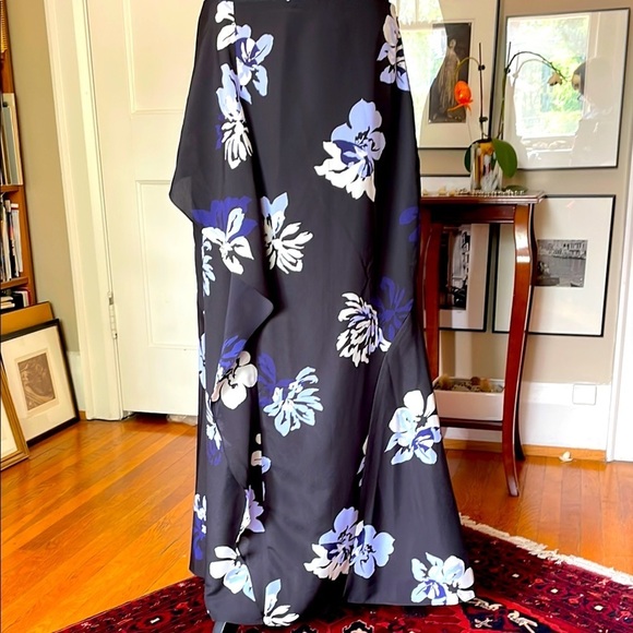 Banana Republic Floral A-line Bias-Cut Maxi Skirt for Night Out Size 4 - Picture 2 of 14